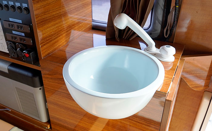 軽キャンピングカーシンク